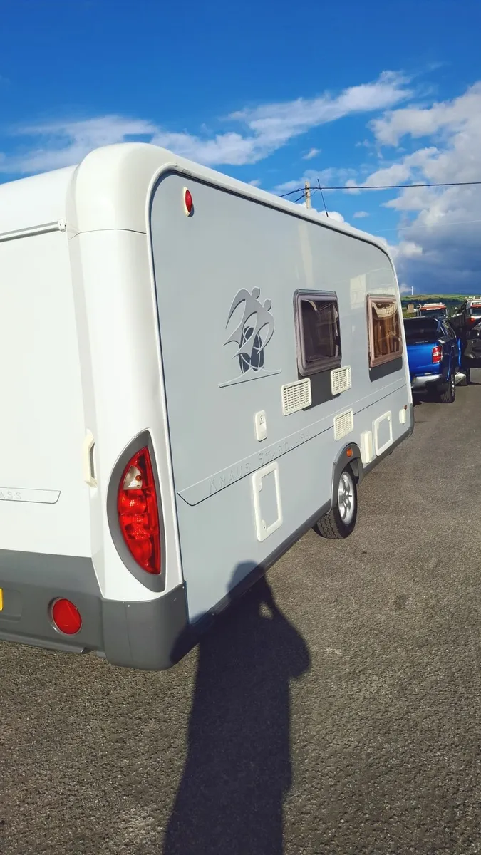 Caravan - Image 3