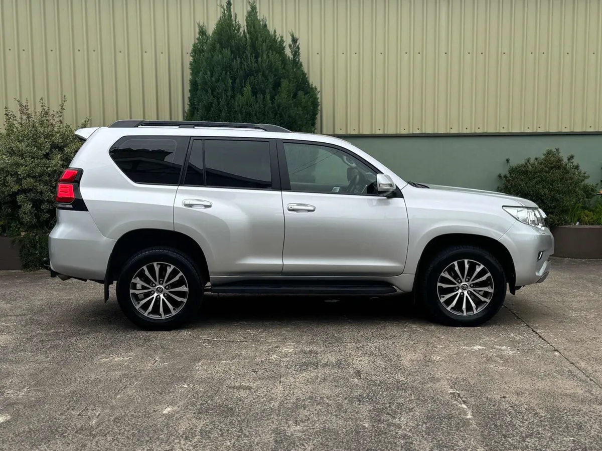 5 SEATS, GX COMMERCIAL, NI REG, TOW BAR - Image 3