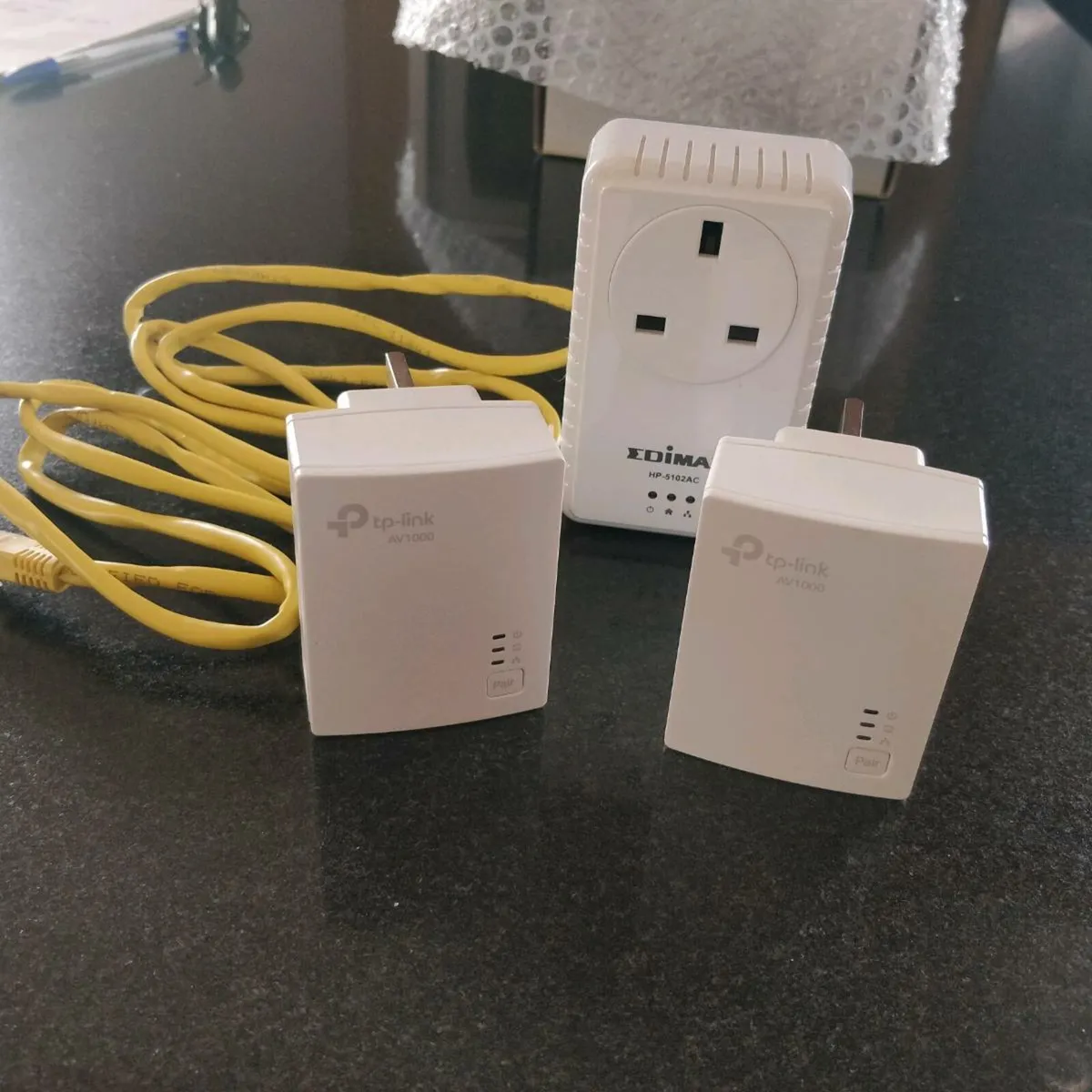 Ethernet power adapterd - Image 1