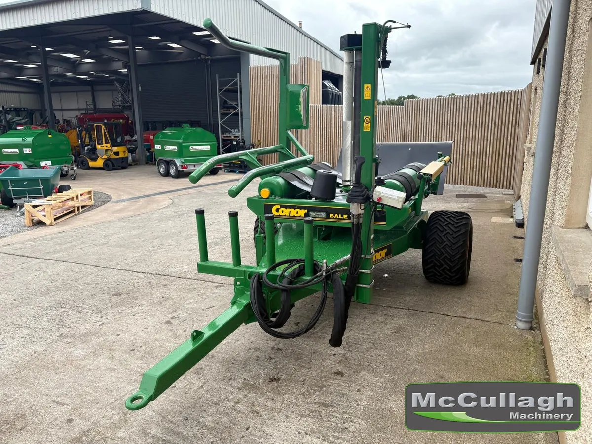 2014 Conor 9700J Round Bale Wrapper - Image 3