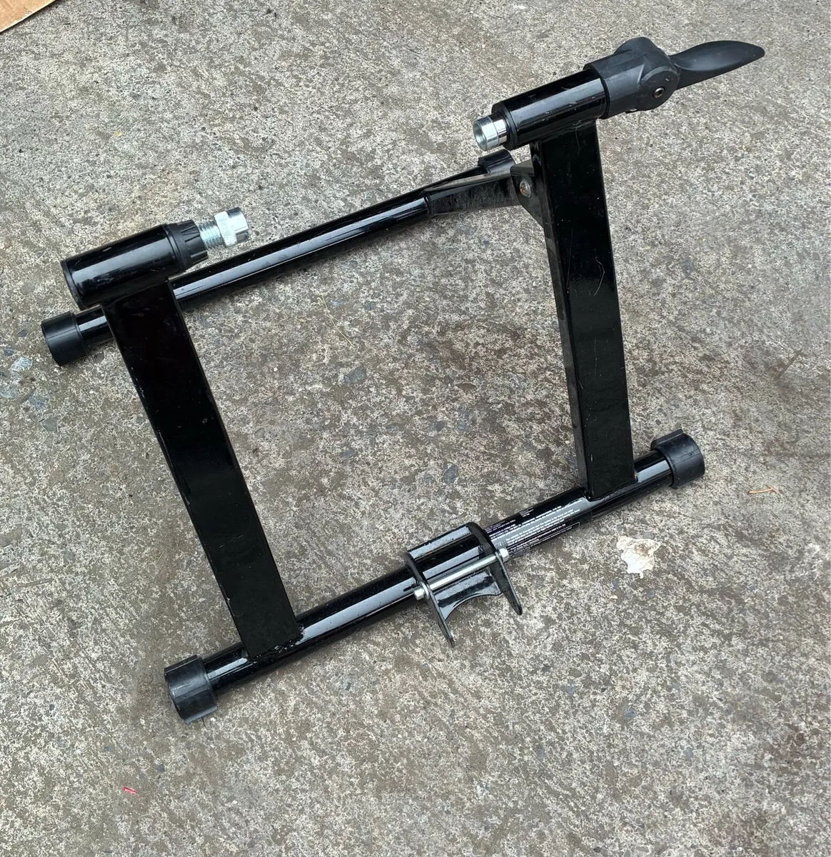 Bike stand / trainer