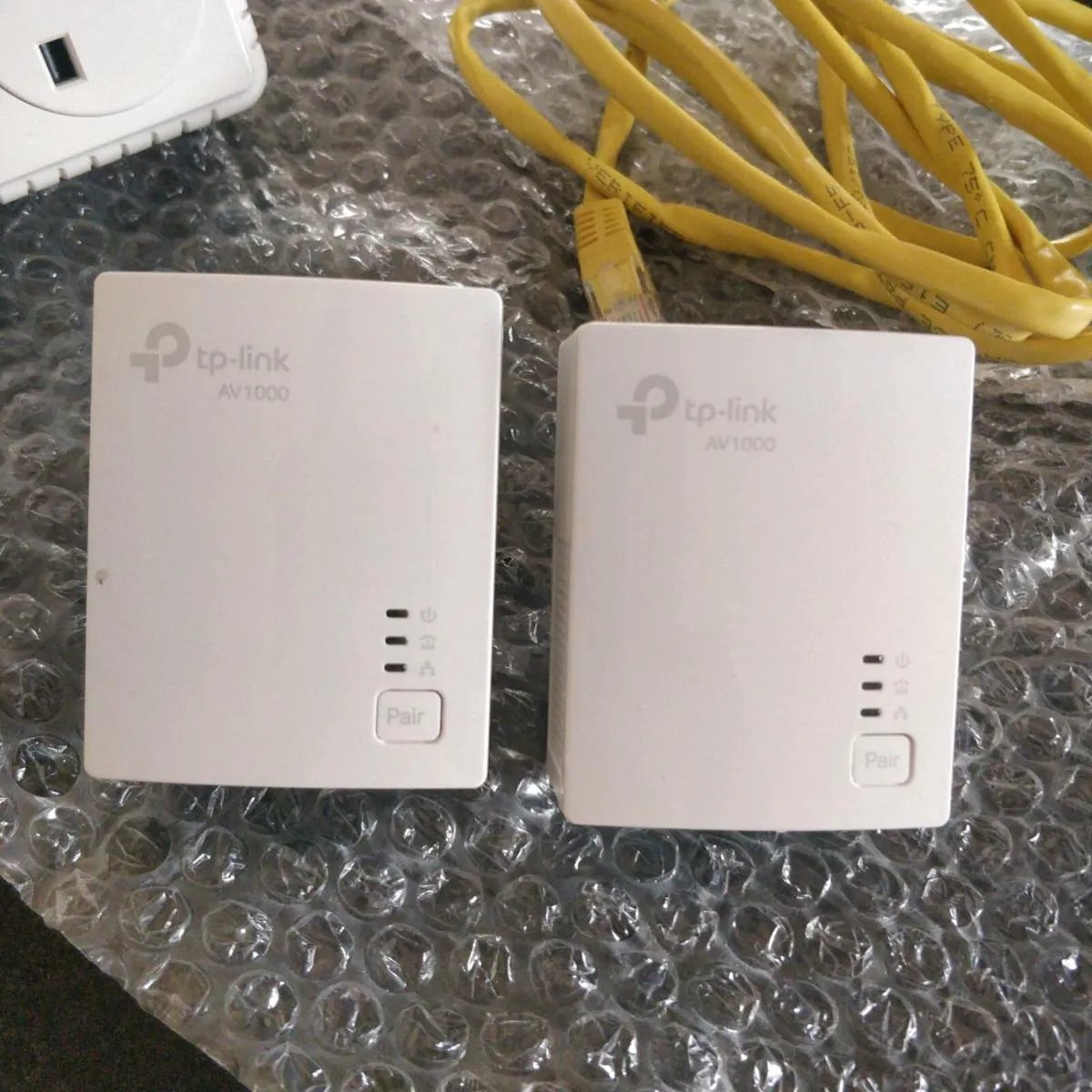 Ethernet power adapterd - Image 4