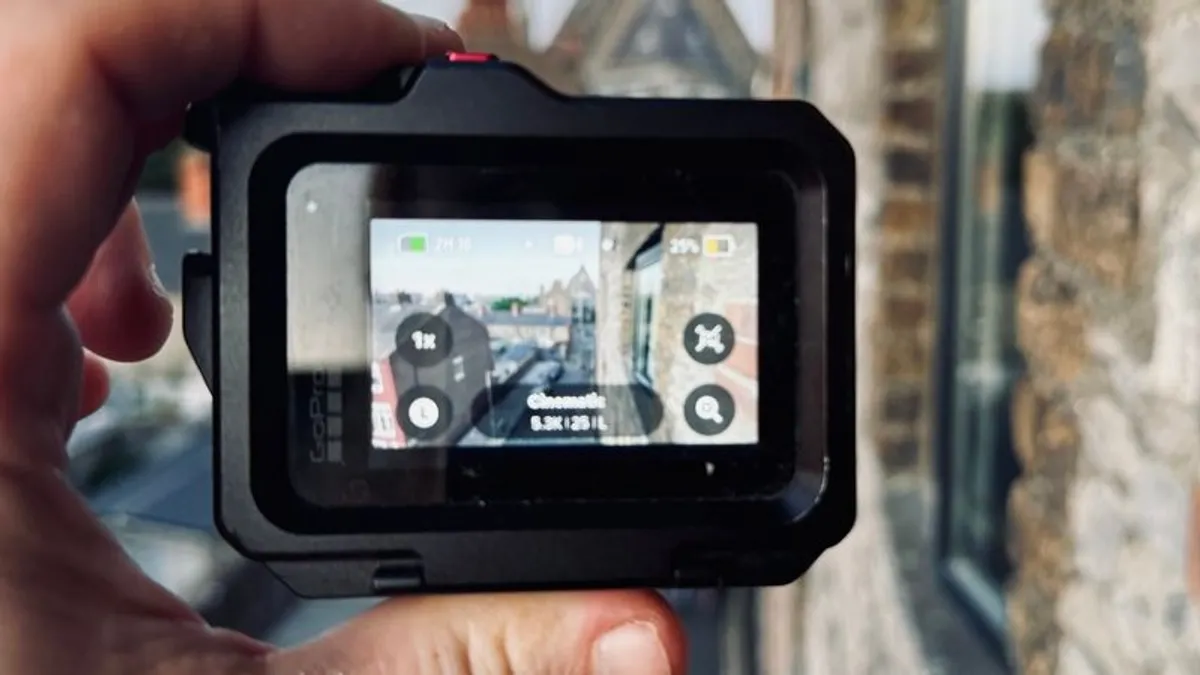 GoPro Hero 11 Black + Neewer Cage - Image 3
