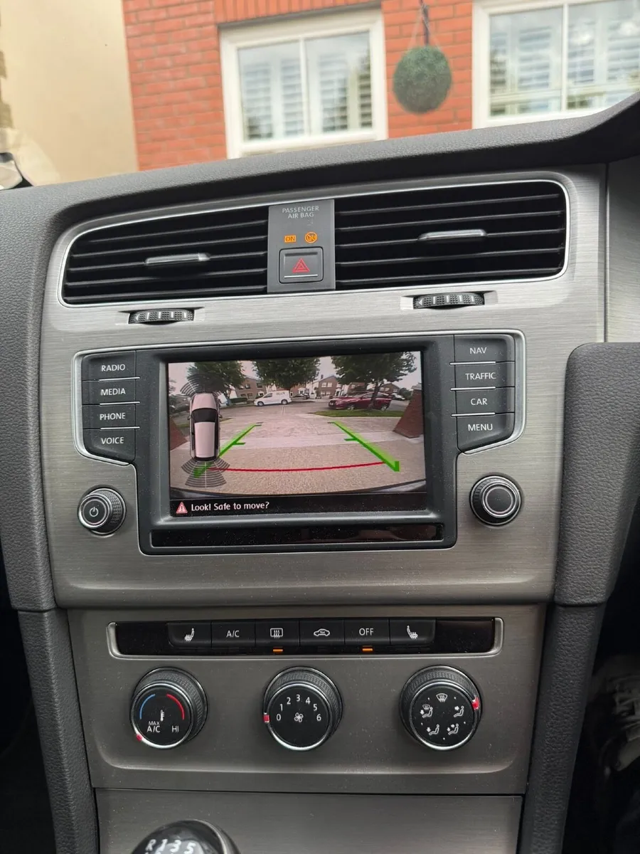 Volkswagen Golf 2016 - Image 1