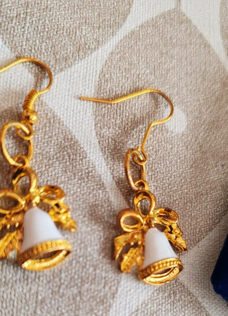 Goldtone bell earrings - Image 2