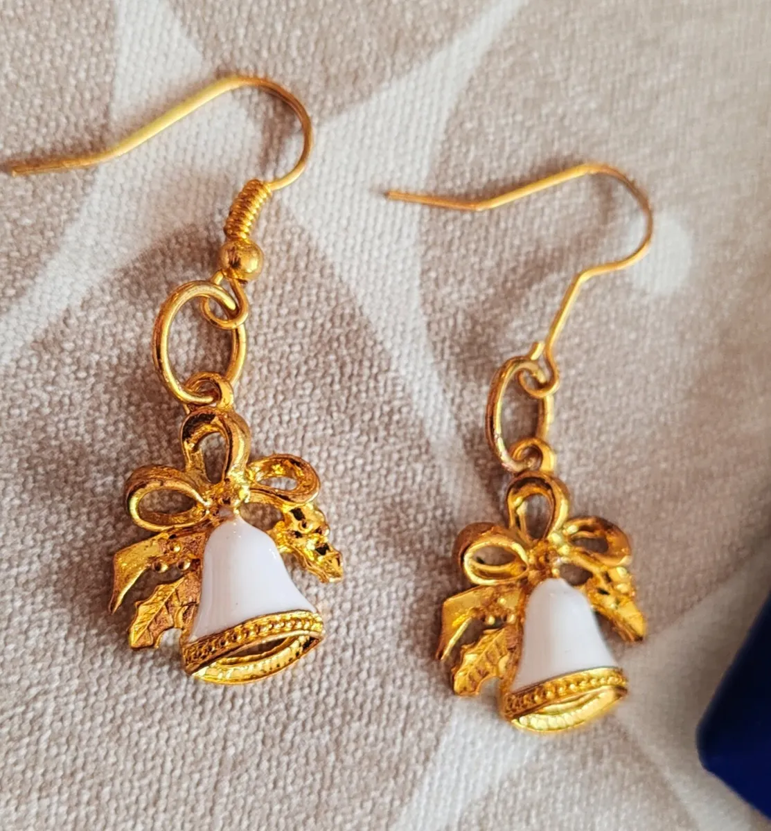 Goldtone bell earrings - Image 3