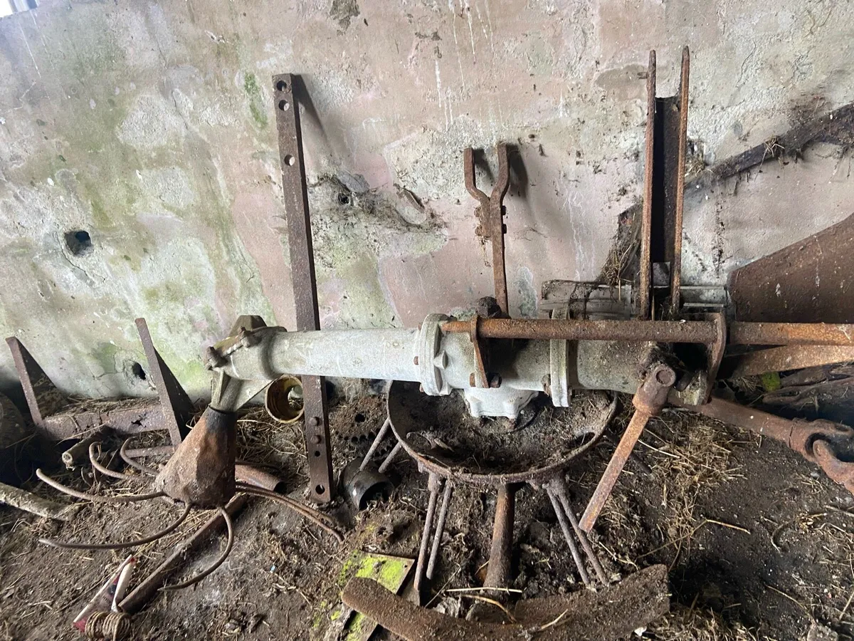 Vintage equipment - Image 2
