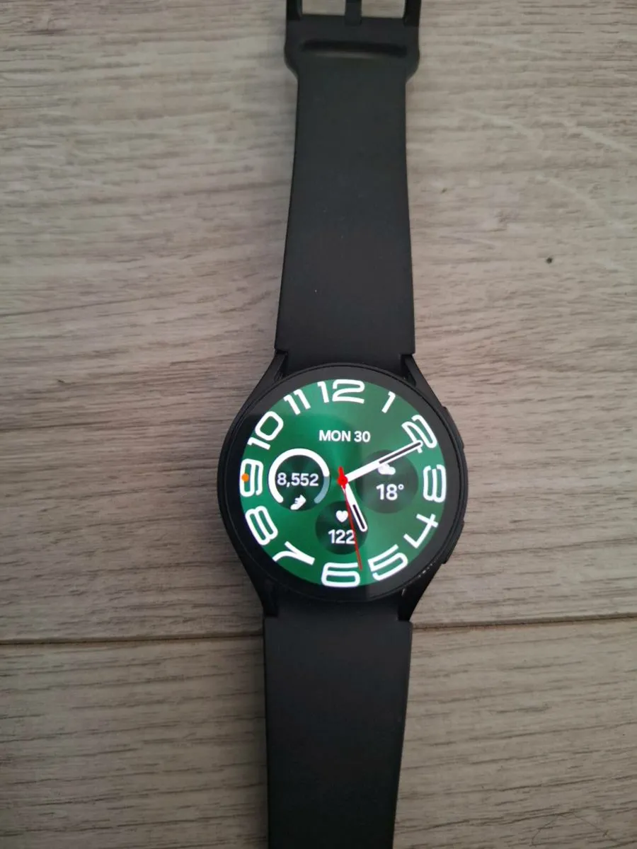Samsung galaxy watch 6 - Image 1