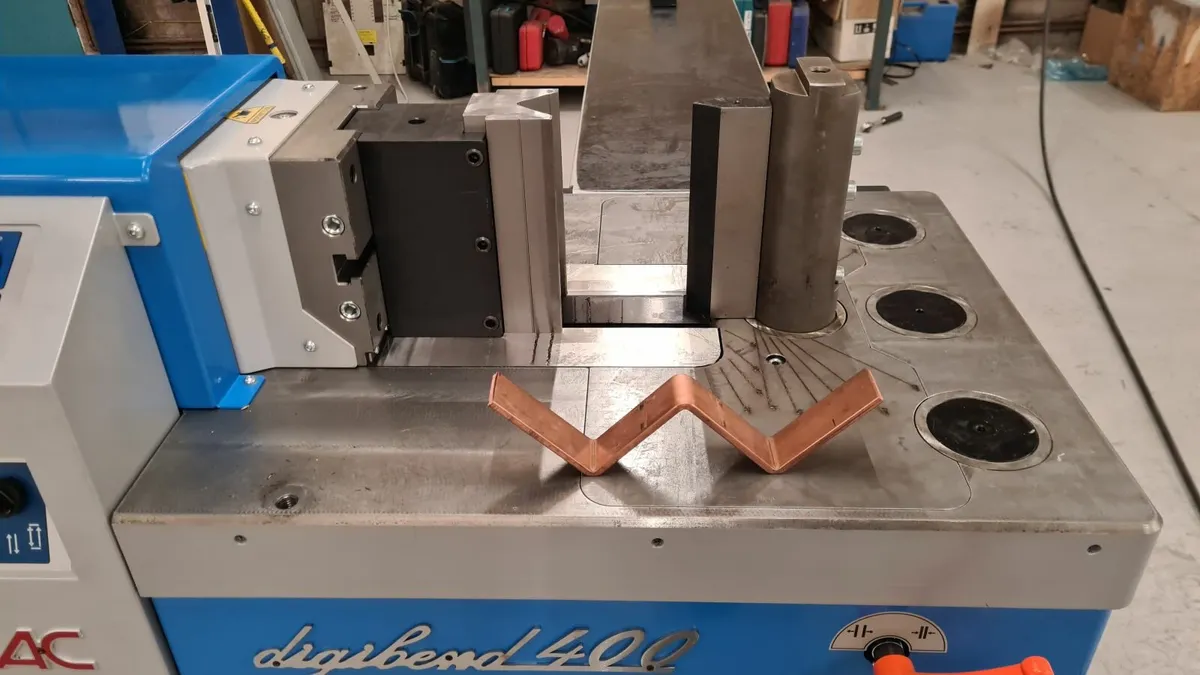 Horizontal Pressbrake - Image 1