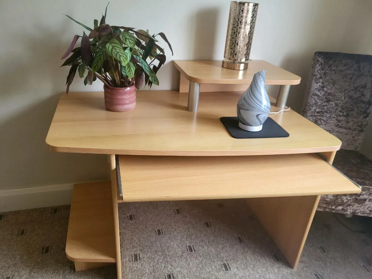 Computer / office desk - Image 1