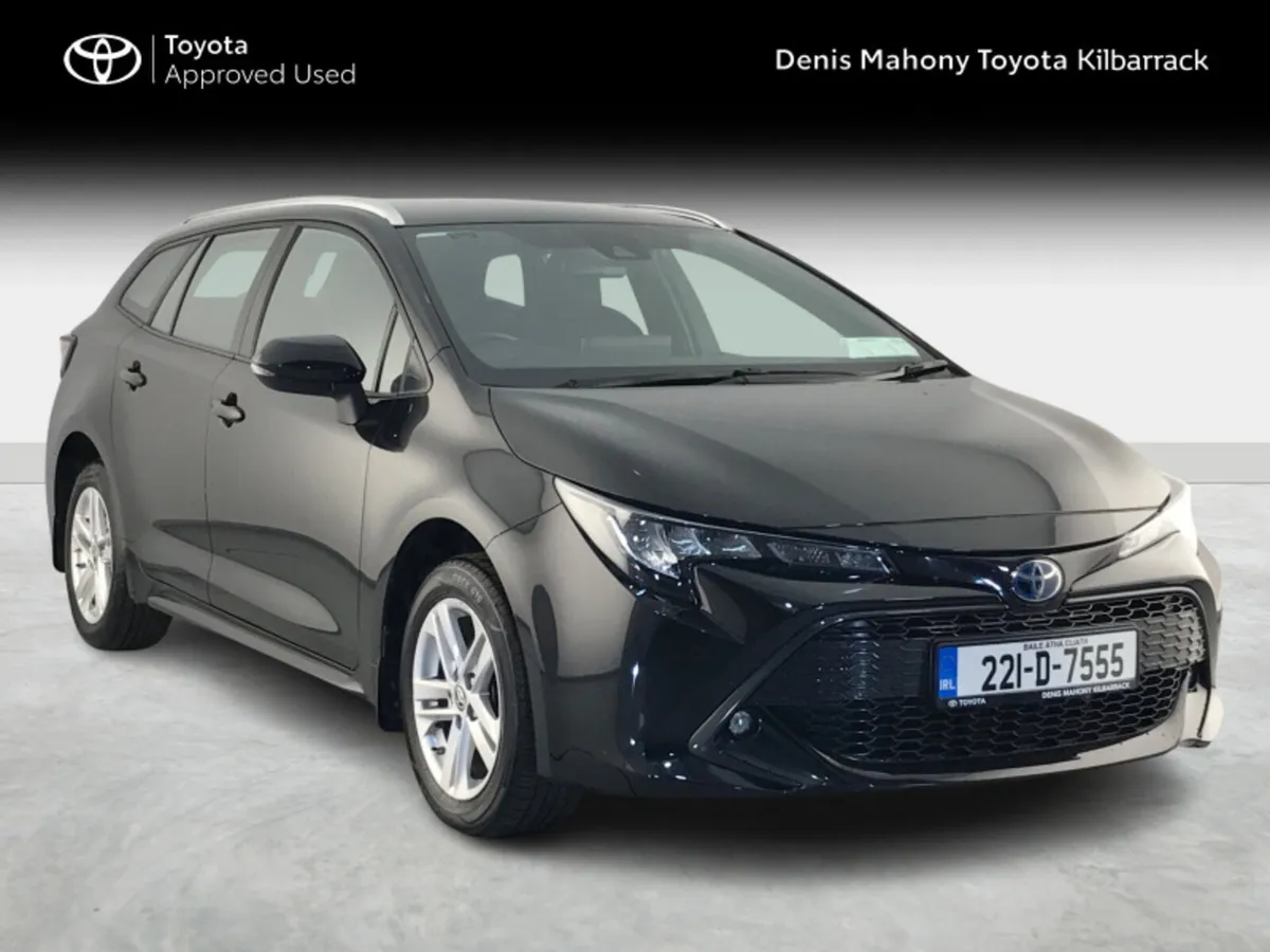 Toyota Corolla Luna Hybrid Touring Sport - Image 1