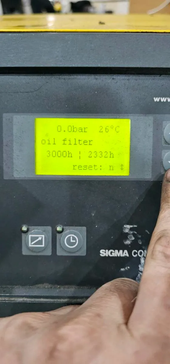Kaeser SM11 Screw compressor - Image 3