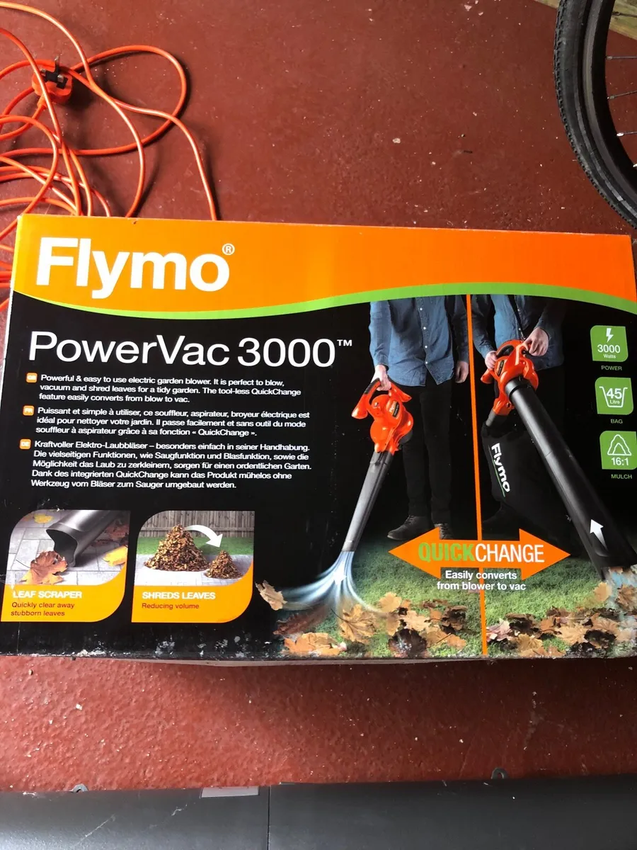 Leaf Blower/ Vacuum - Image 1