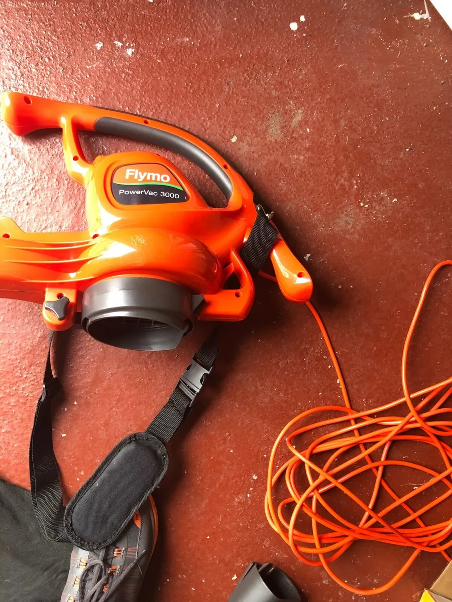 Leaf Blower/ Vacuum - Image 4