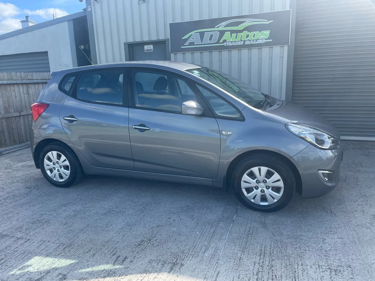 Hyundai Ix20 AUTOMATIC - Image 4