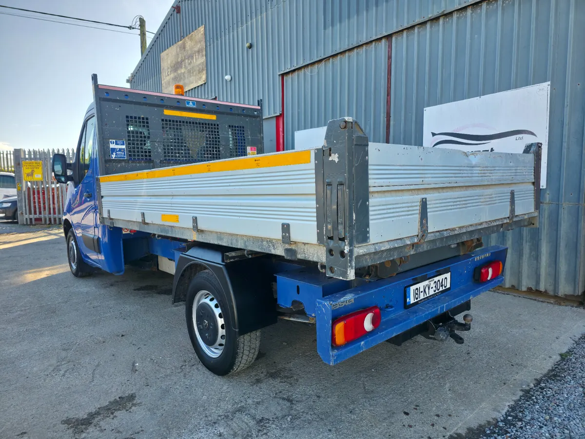 2018 Renault Master Tipper ** DOE 02-26 TAX 01-26* - Image 4
