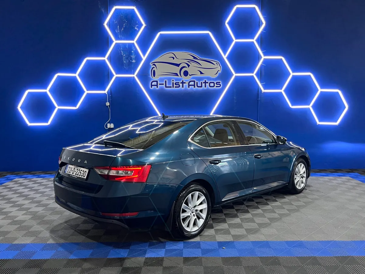 Skoda Superb 2.0TDI Ambition / FINANCE AVAILABLE - Image 3
