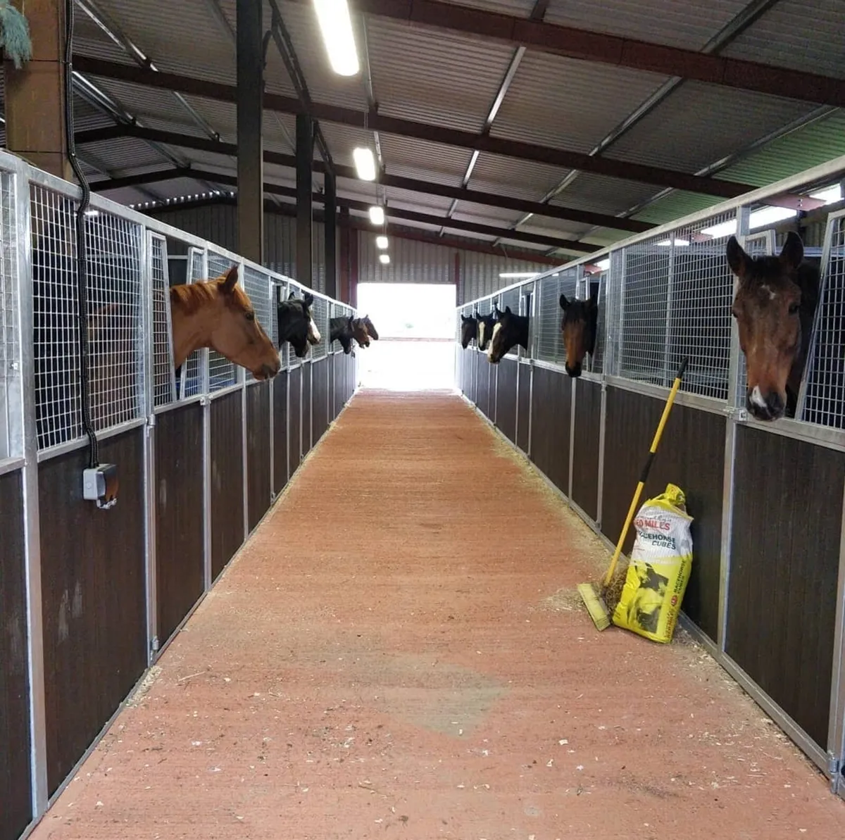 Stable Yard - Image 1