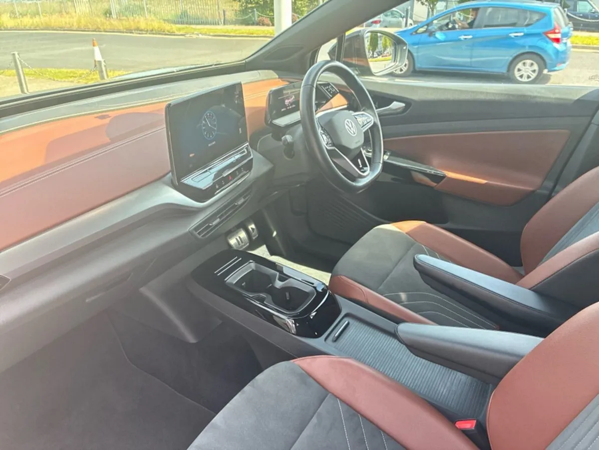 Volkswagen ID.5 PRO 128 KW Business 77kwh 174BHP - Image 3