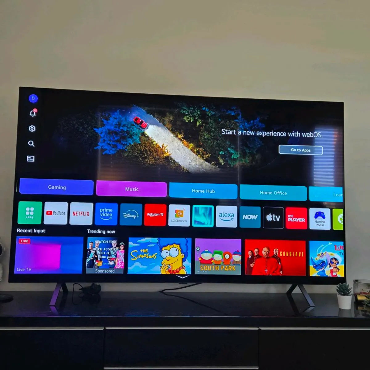LG B4 65" 4K Smart TV - Black I OLED65B46LA.AEK - Image 1