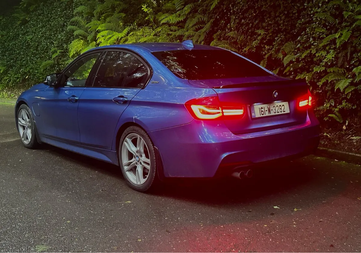 BMW 3 Series F30 M-Sport 330E - Image 4