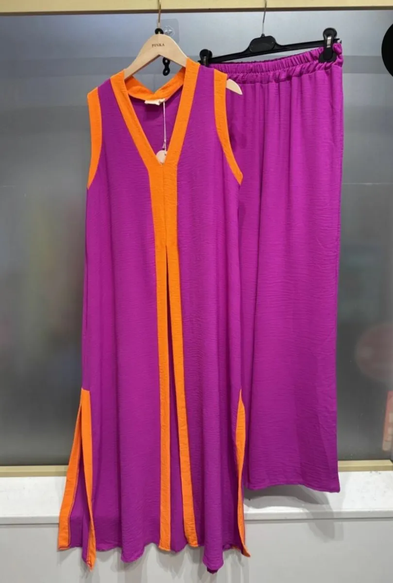 Blk and white sets one sz fits 10/16......45e - Image 2