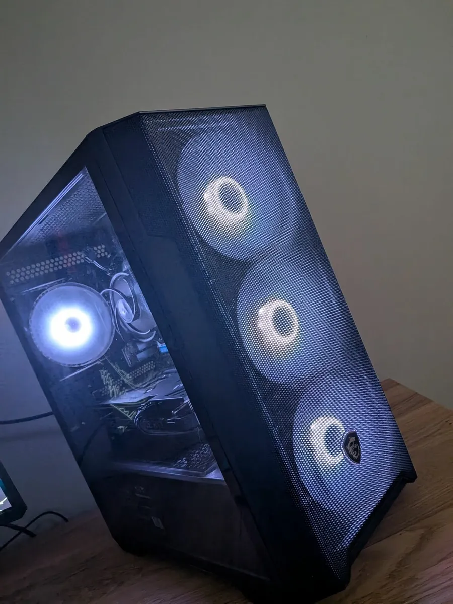Gaming pc 4070 12gb ryzen 7 5700x - Image 2
