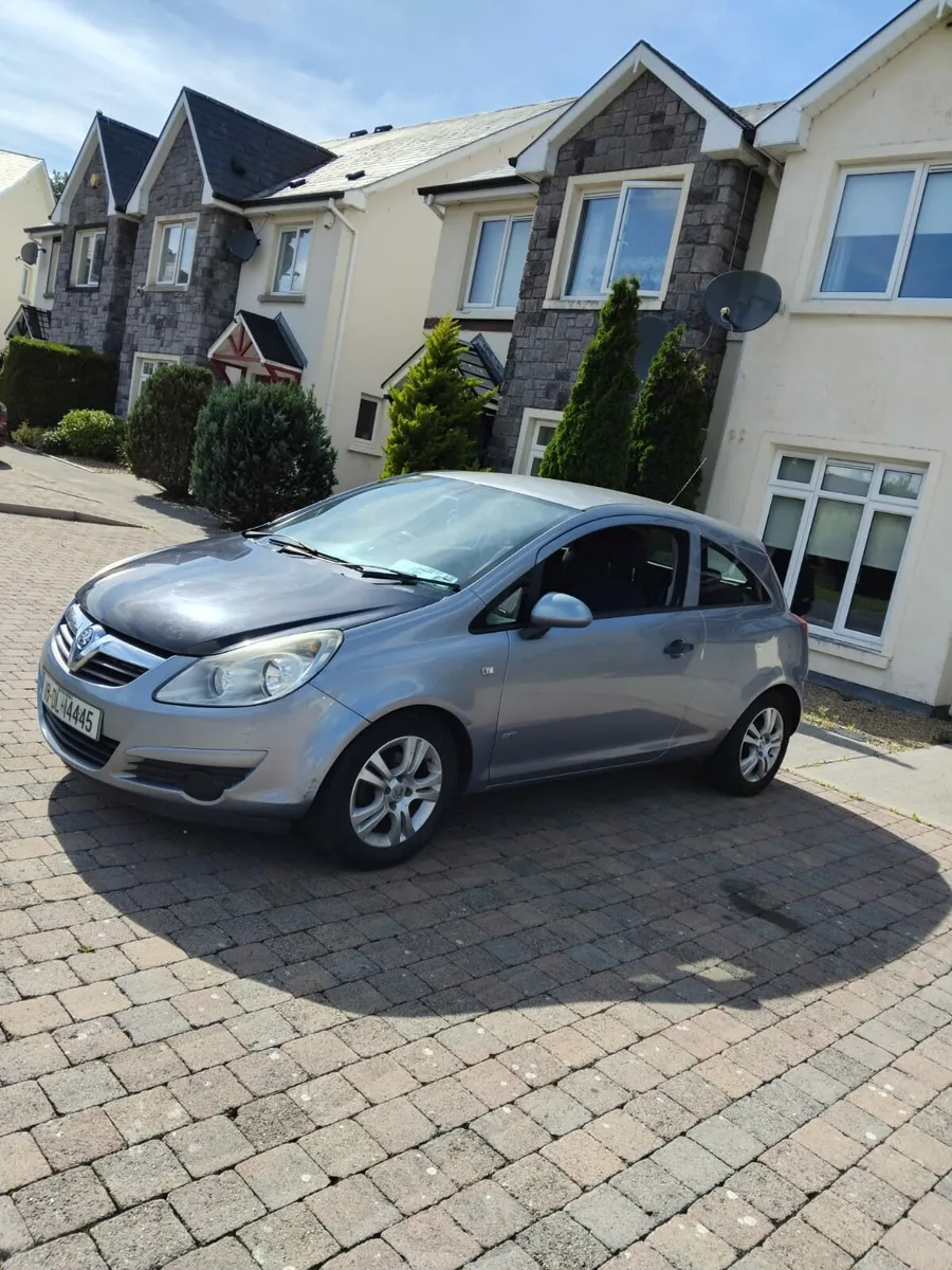2010 Opel corsa - Image 1