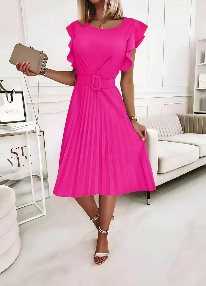 Pink pleated dress one sz fits 8/14....35e