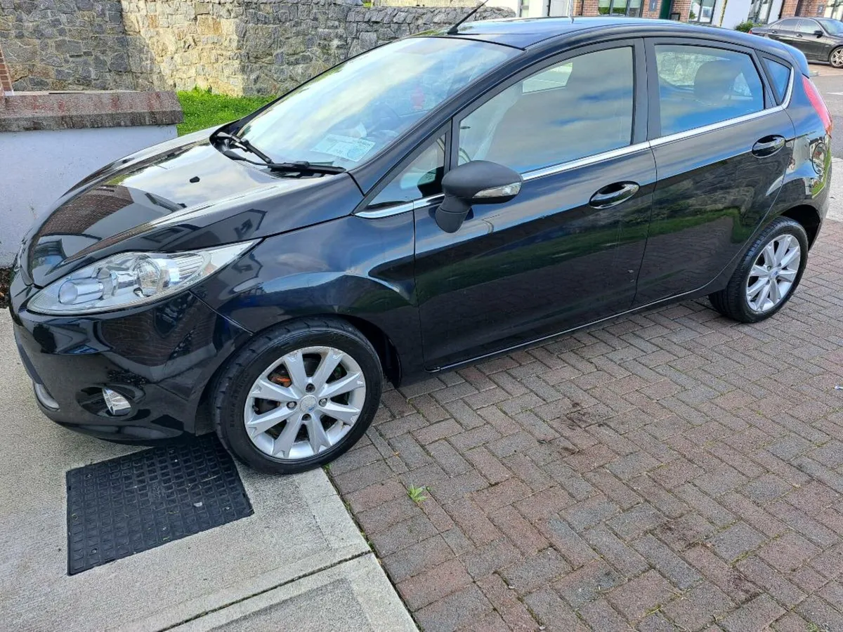 Ford fiesta 1.3 petrol - Image 2