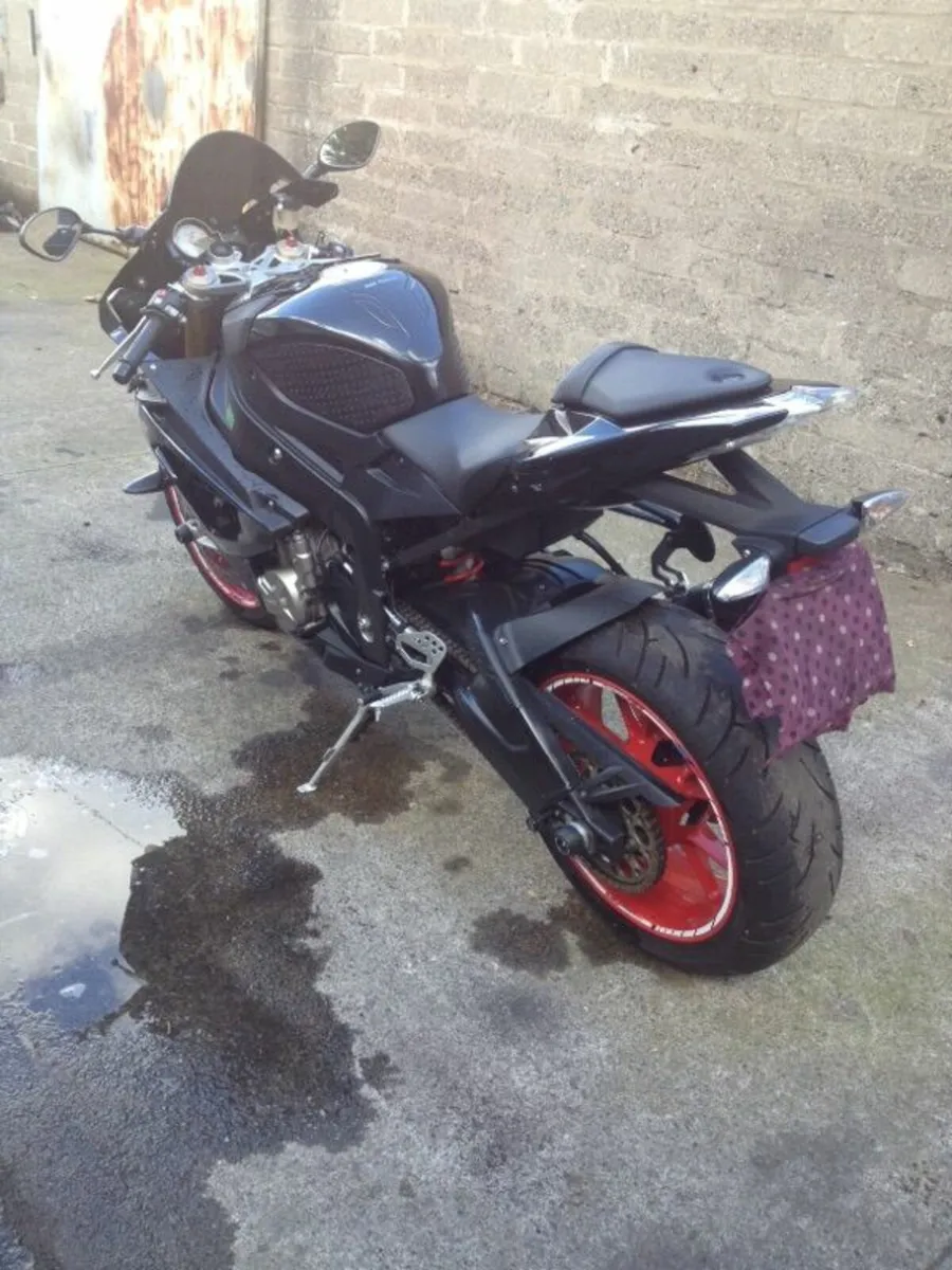 BMW S 1000 RR 2013 - Image 2