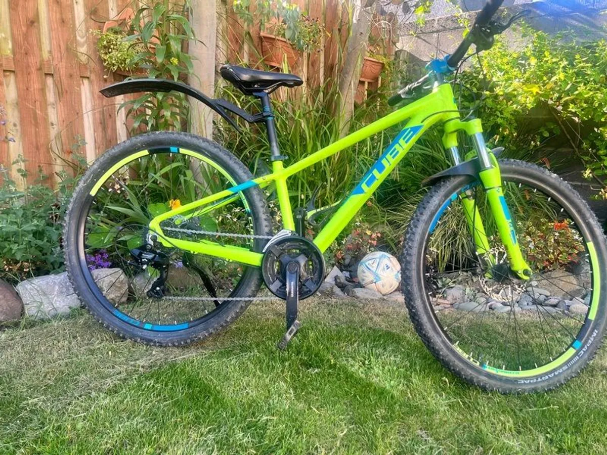 Kid mountain bike, cube acid 260 discs brakes - Image 1