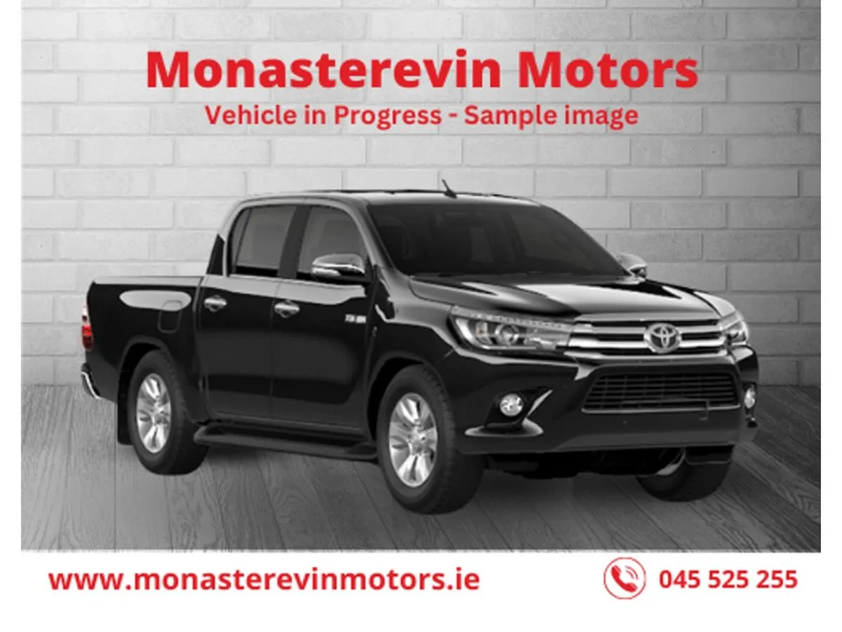 Toyota HiLux 2.8 Invincible Auto