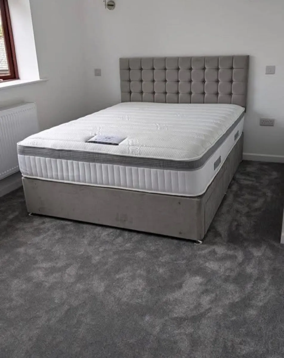 Beds - Image 2