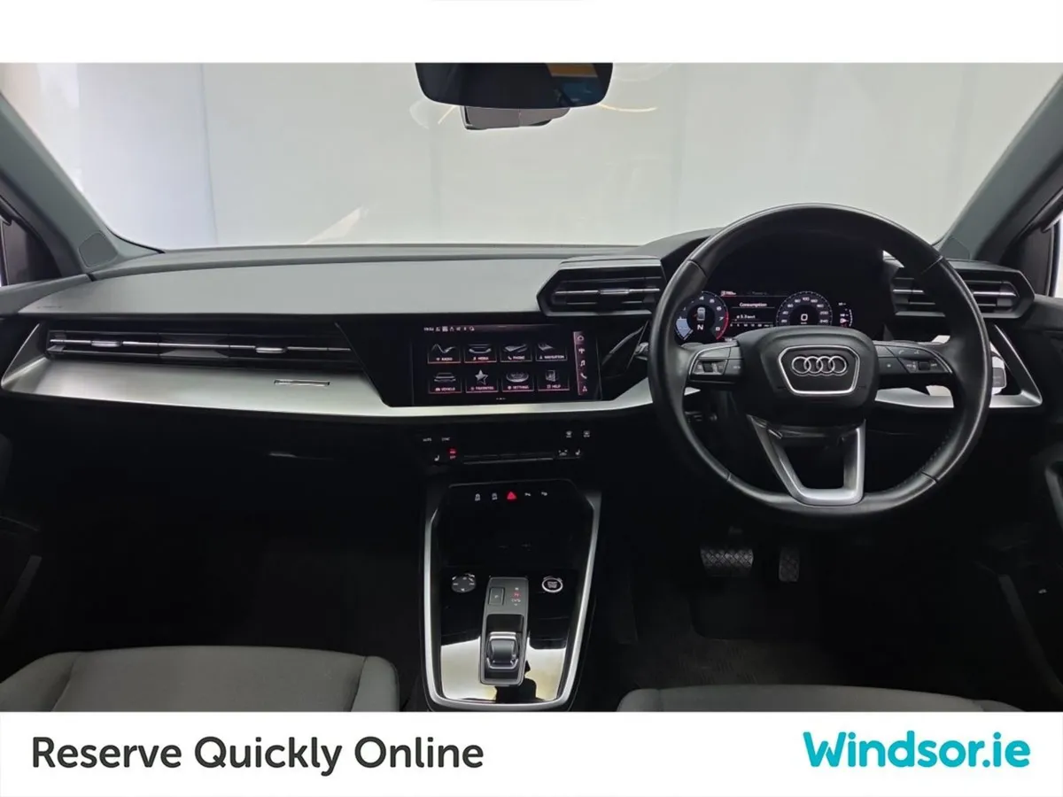 Audi A3 30 Tfsi S-tronic Black Pack - Image 4