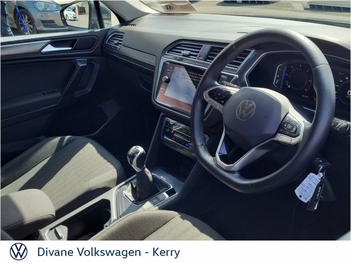 Volkswagen Tiguan Allspace 7 Seater Life 2.0tdi 1 - Image 4