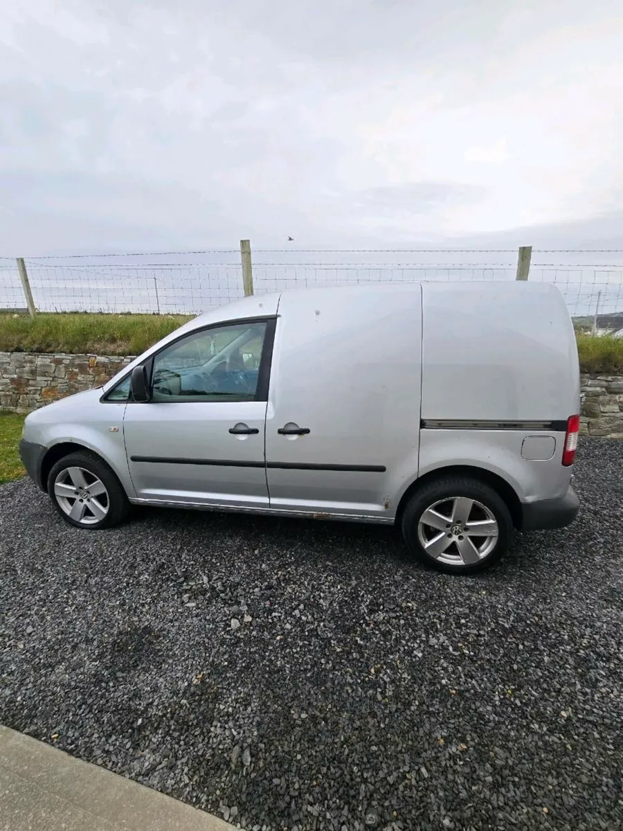 Van - Image 2