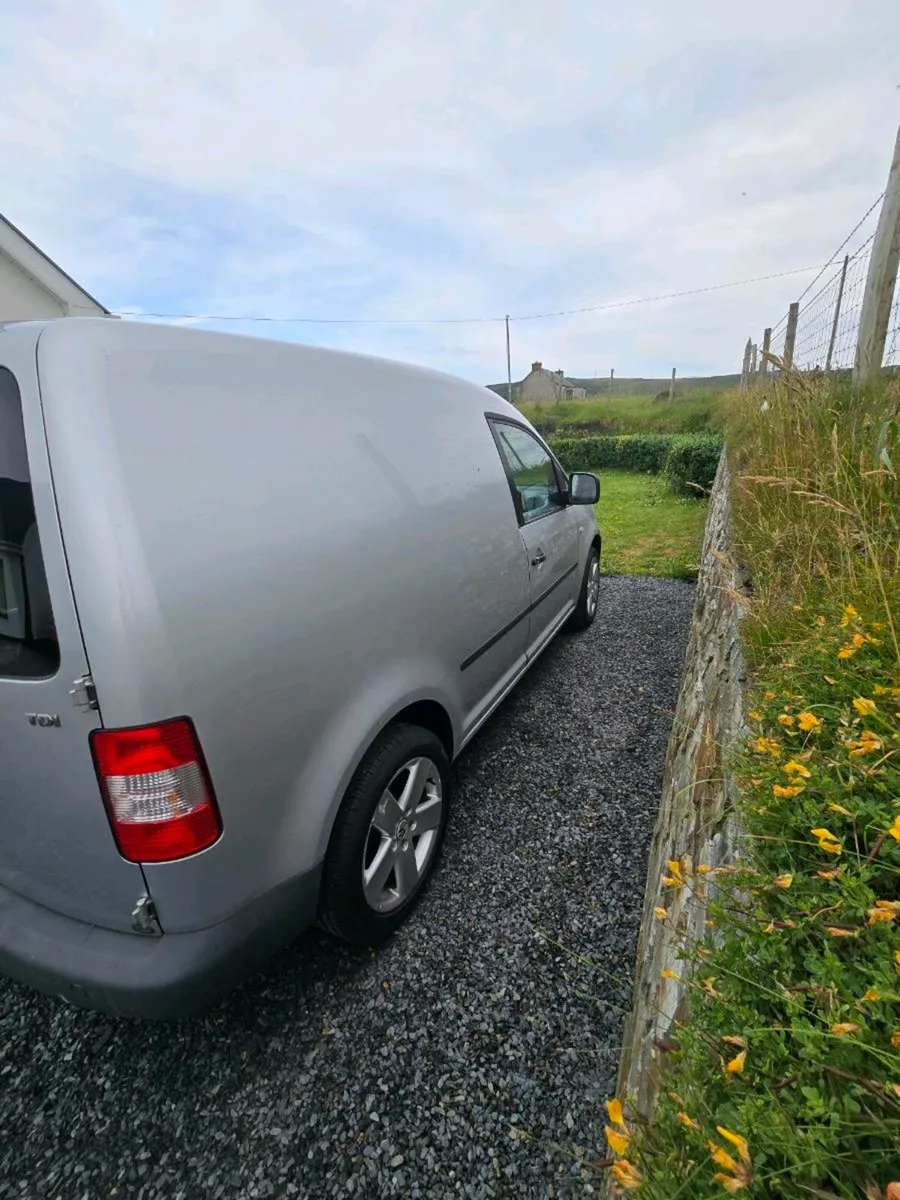 Van - Image 3