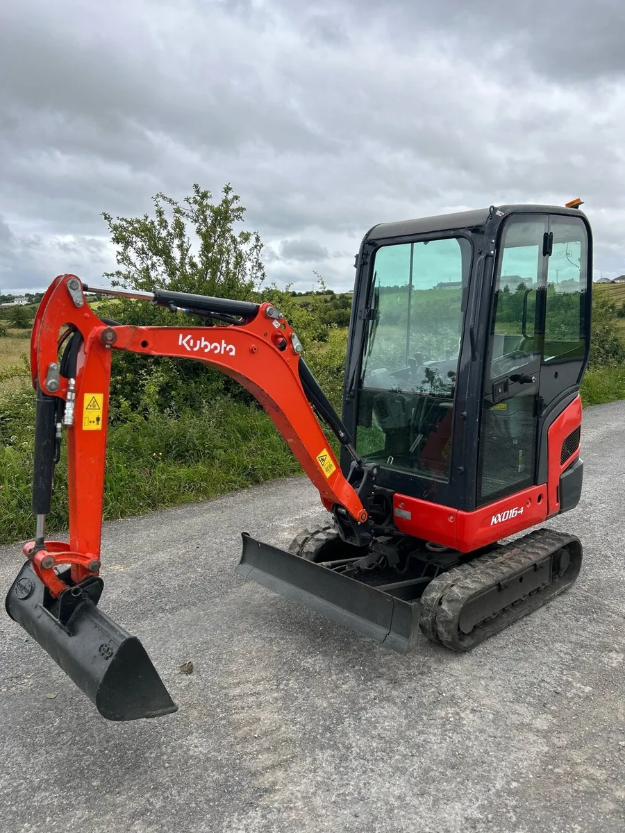 Kubota digger - Image 1