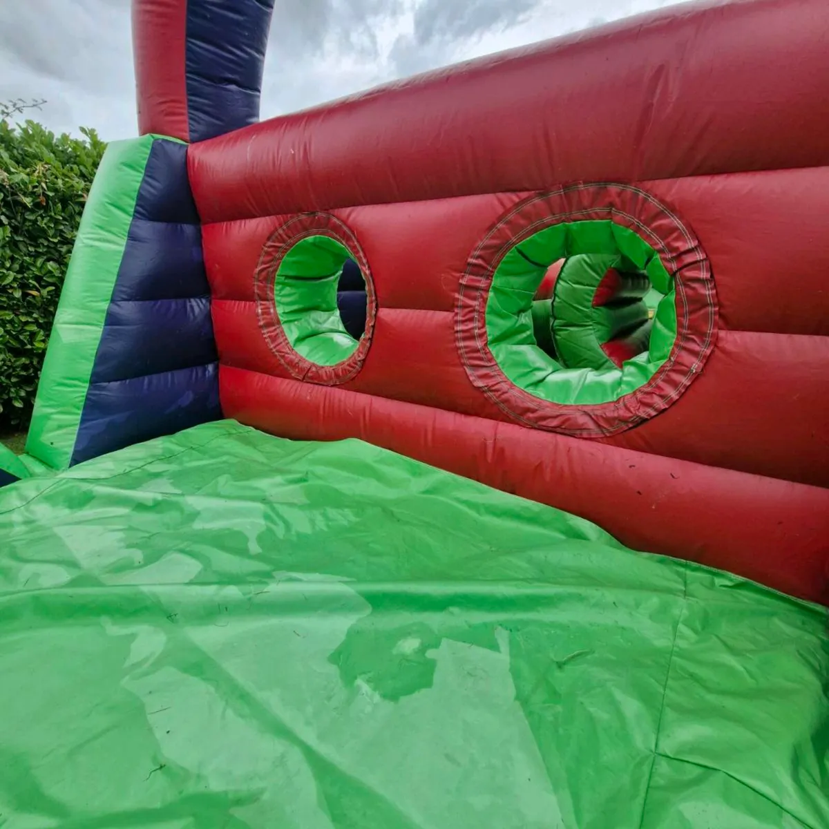 Obstacle course Bouncing castle - Image 2