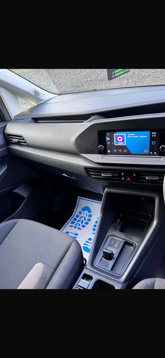 Volkswagen Caddy 2023 edition automatic - Image 2