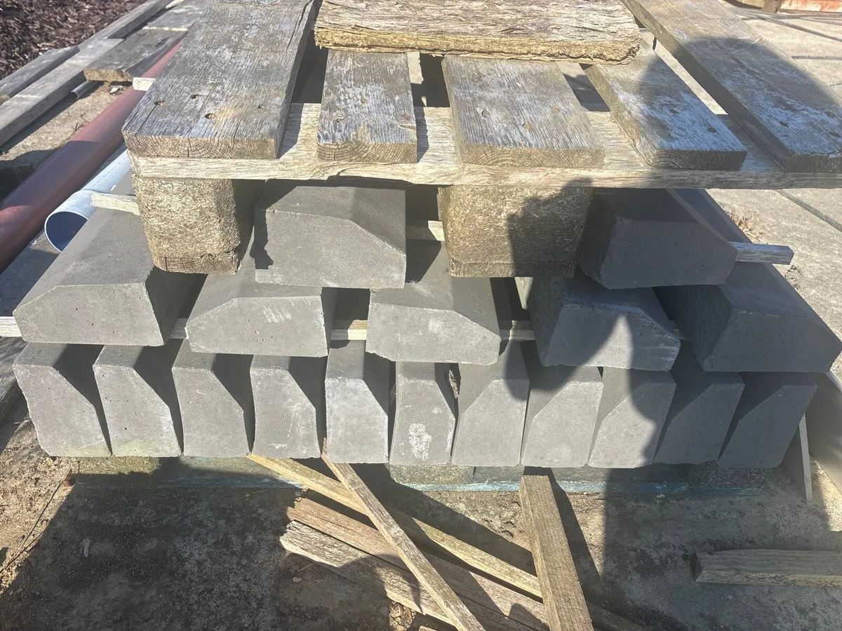 Kerbs - Precast - Charcoal Grey - Image 2