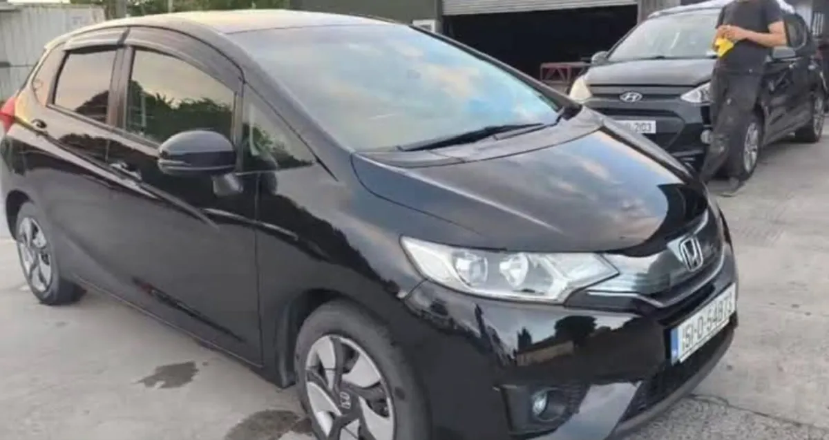 Honda fit 2015 - Image 1