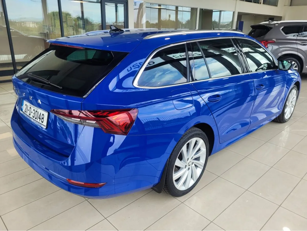 Skoda Octavia C Style 2.0 TDI 115HP 5 5DR - Image 3