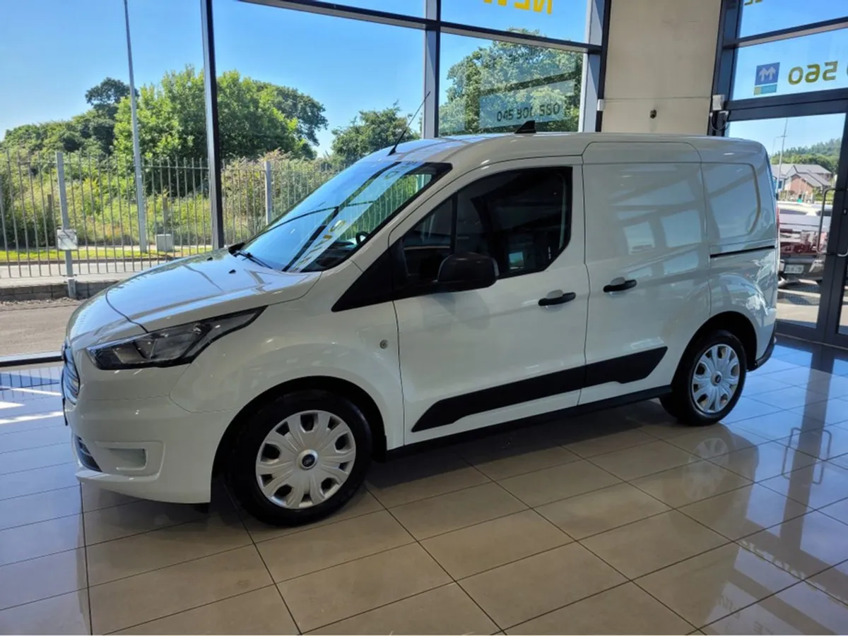 Ford Transit Connect Trend 1.5td 3 Seater - Image 1