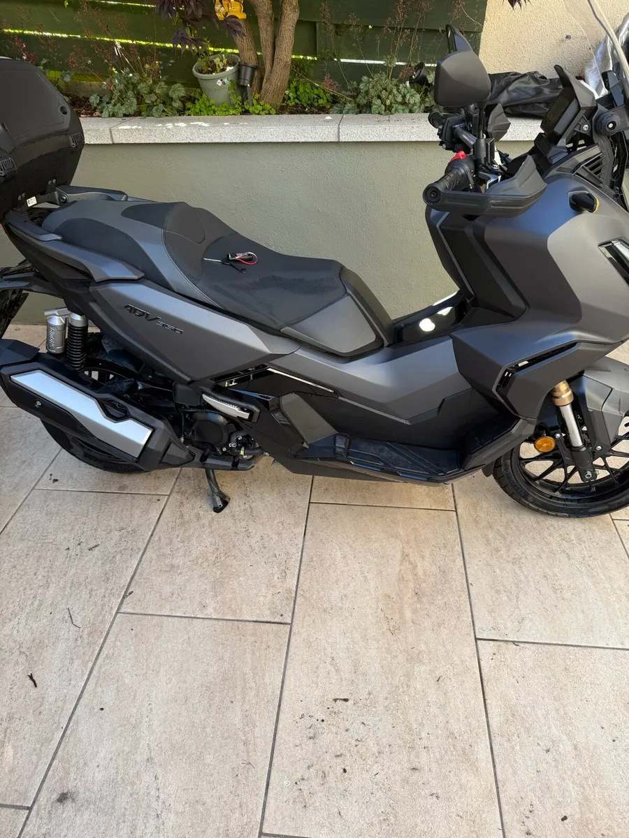 Honda Adv 350 - Image 1