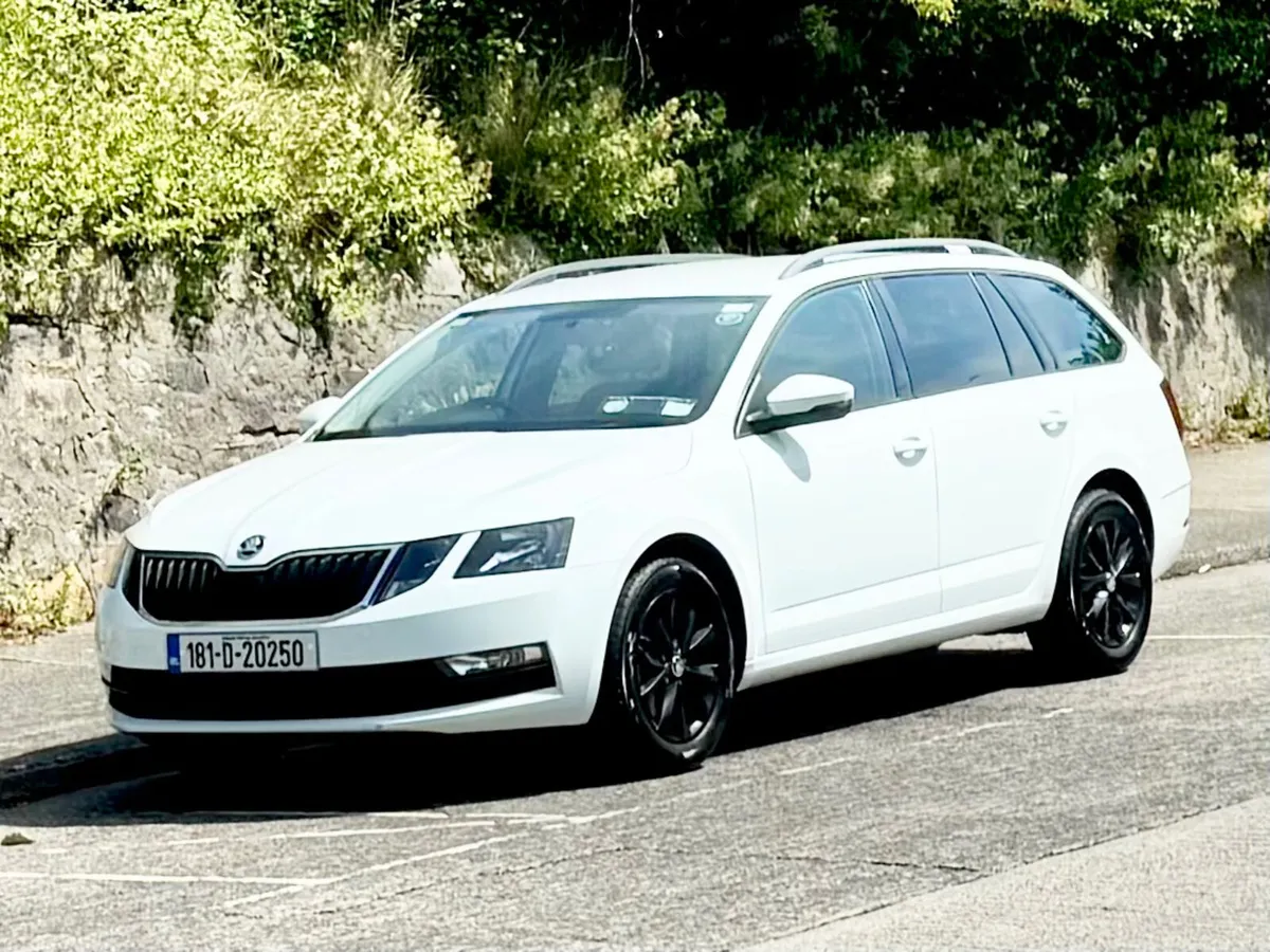 Skoda Octavia 2018!!1.0l PETROL!!EST!!ONLY 55K MLS - Image 2