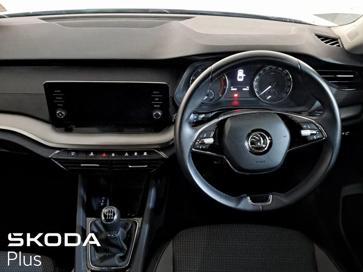 Skoda Octavia Octavia AMB 1.0tsi 110HP - Image 4