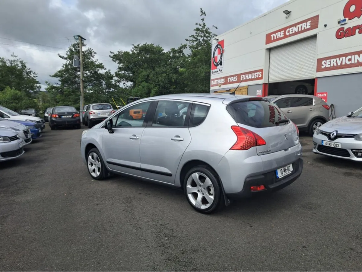 Peugeot 3008 SX 1.6 HDI 110 5DR - Image 4