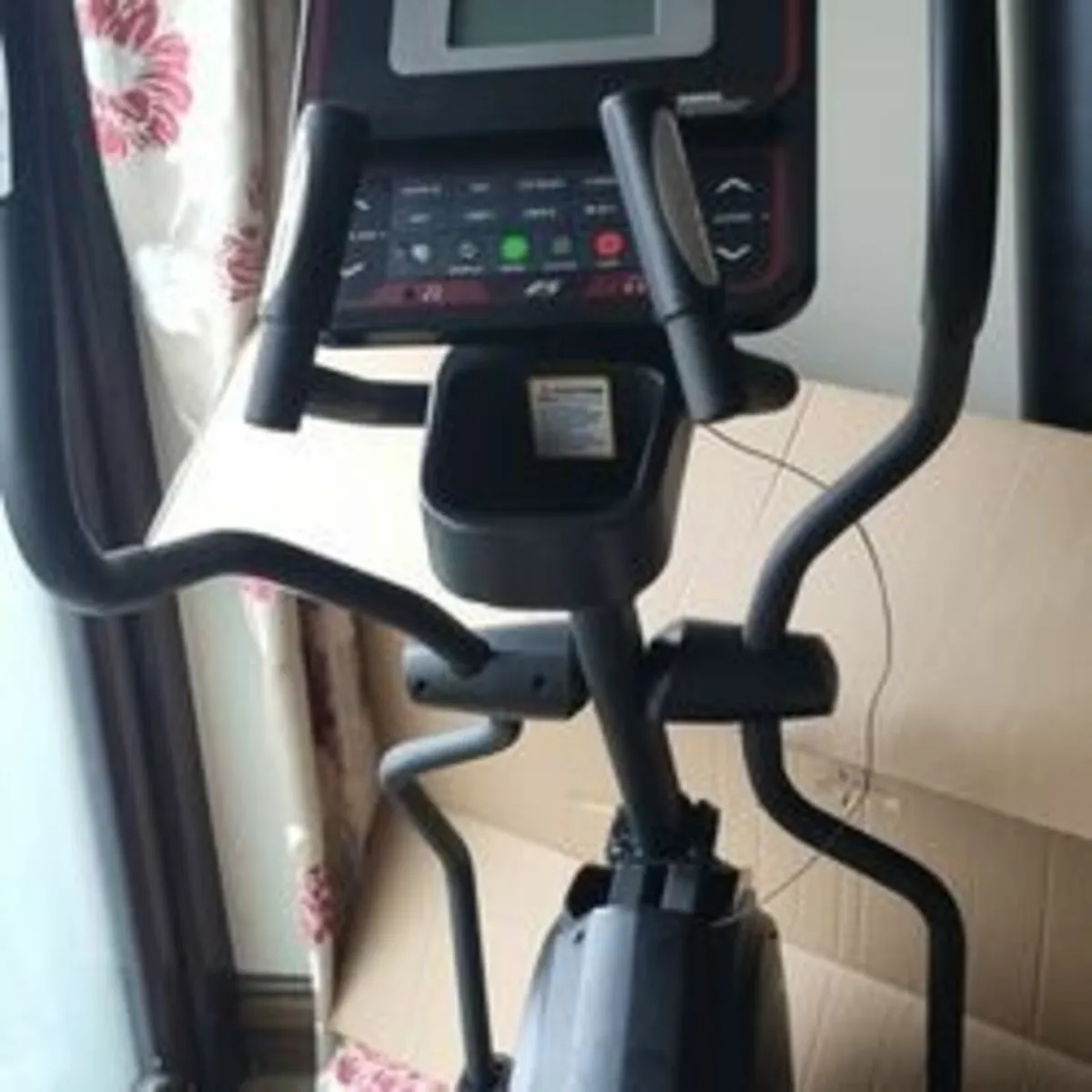 Cross trainer / Elliptical, like new - Image 2